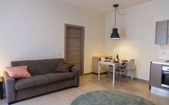 Large Filippini residence a few meters from the Arena