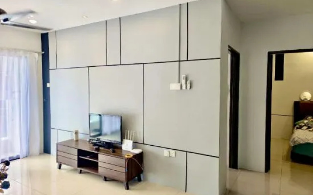 Ipoh The Manhattan Suites Apartment by IWH