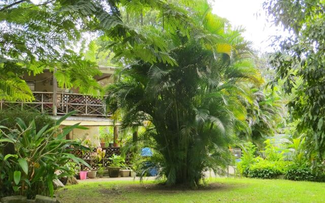 Barbados Chi Guest House