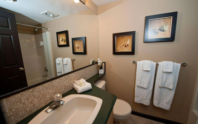 Pacific Shores Resort & Spa