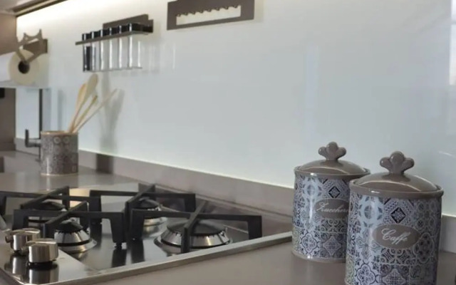 Appartamento Orchidea in Residence con Piscina Condominiale