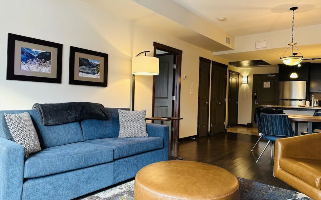Mountain Retreat - Heated Pool & Hot-tub