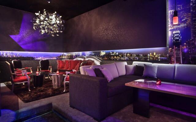 City Avenue Hotel by HMG