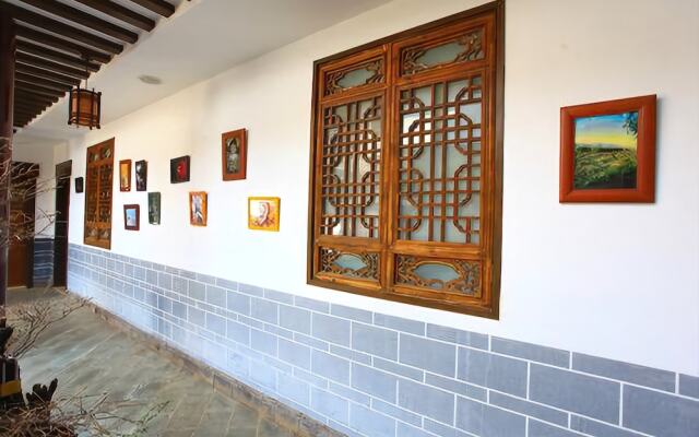 Lijiang Yuexi Inn