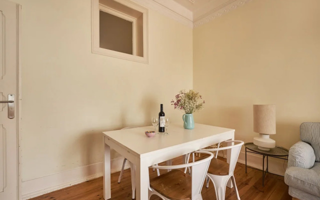 Renovated Spacious Baixa Apartment, By TimeCooler