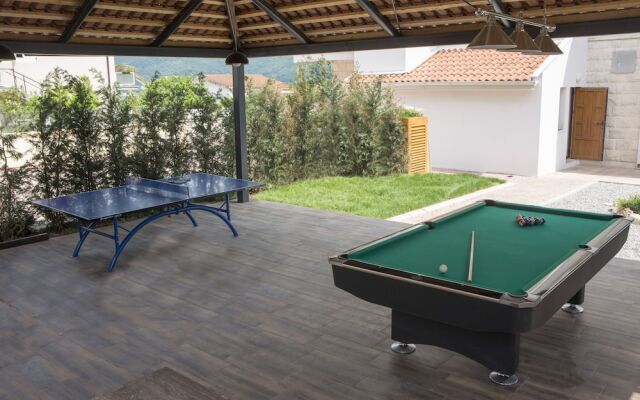 Hotel Bela Roza