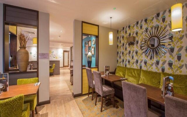 Premier Inn Manchester City West