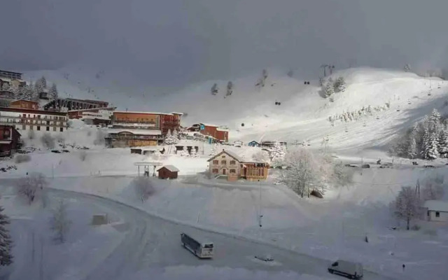 studio vue montagne