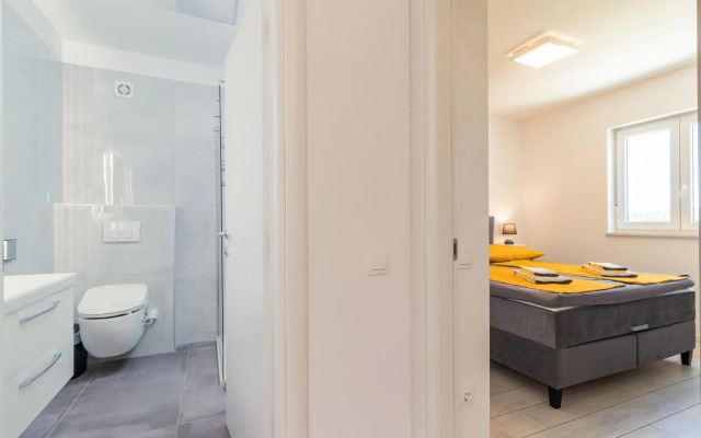 Penthouse Apartment Sax