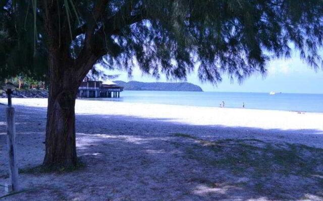 Delta Chenang Resort