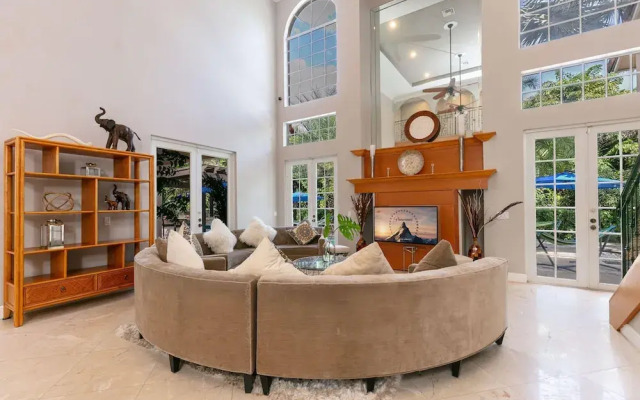 Plantation Acres Luxury Mansion Private Pool