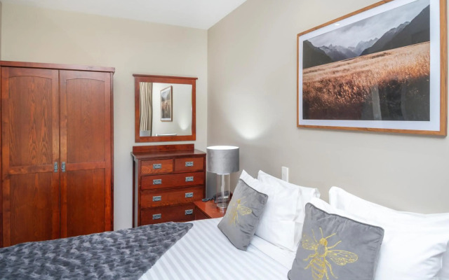 Portside Hotel