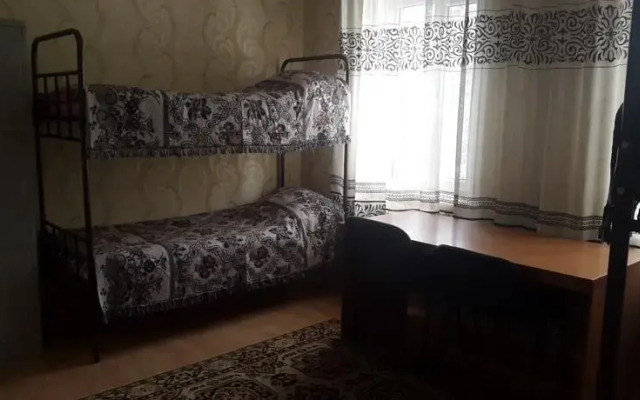 Hostel Alma