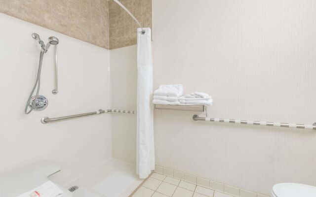 Ramada Limited Bismarck Northeast