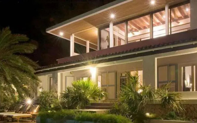 Zenaida Estate