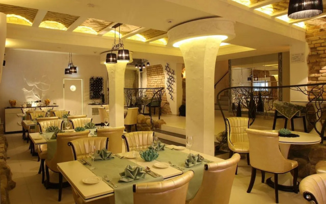 Moon Garden Boutique Hotel