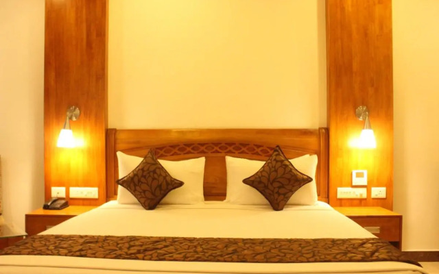 The Hotel Canoe