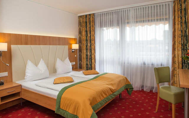 Kur & Thermalhotel Ludwig Thoma