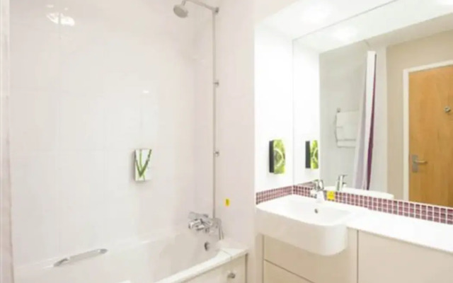 Premier Inn Cambridge - A14 J32