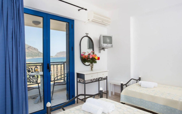 Venti Seaside Adult Hotel