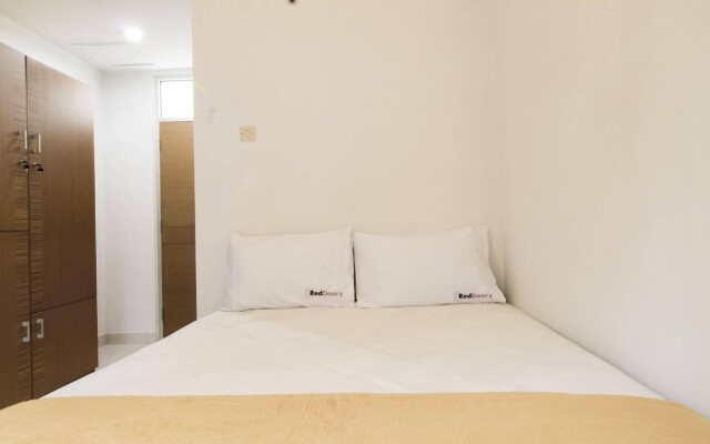 RedDoorz Plus near Lippo Karawaci