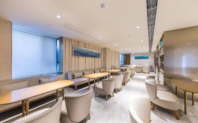 Ji Hotel (Nanjing South Railway Station)