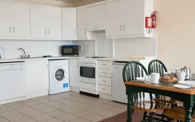 Spanish Cove Holiday Home Sleeps 5