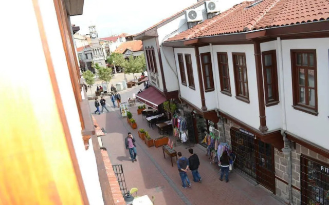 Sevecen Hotel