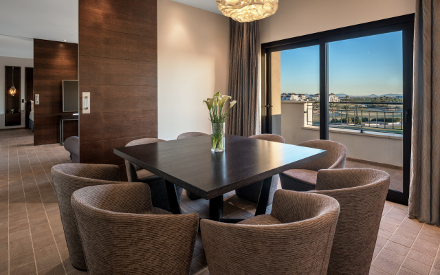 DoubleTree by Hilton La Torre Golf & Spa Resort