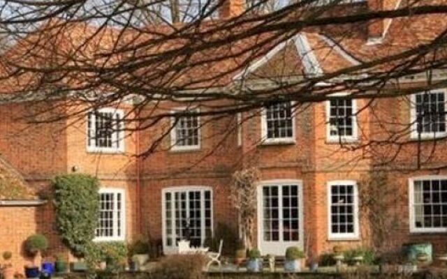 Newnham Manor B&B
