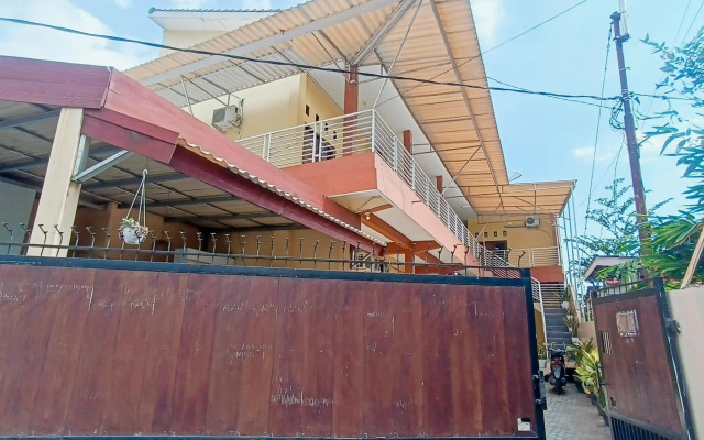 OYO 2450 Hening Homestay Near Pantai Tanjung Bias