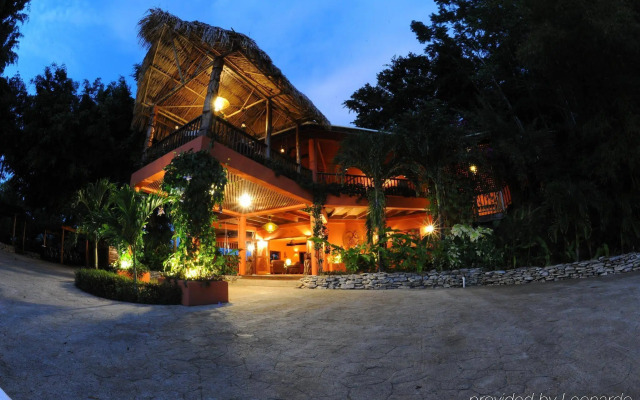 Machaca Hill Lodge