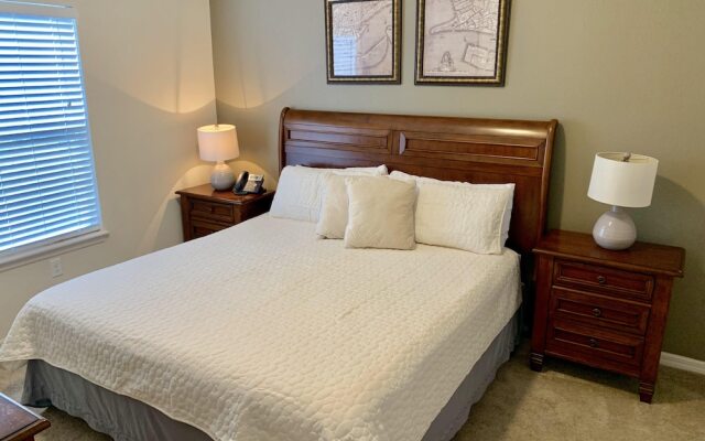 Villa Cristina - Lucaya Village