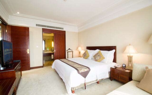 Tongli Lakeview Hotel