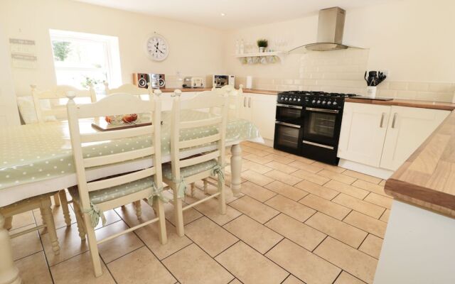 Gateway Cottage