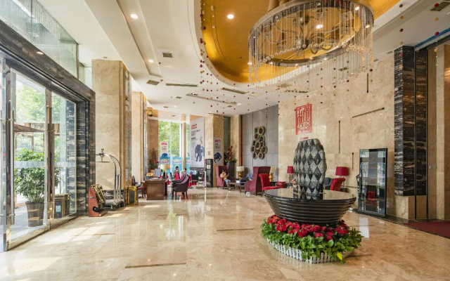 Xiangyang Hechi Shang Pin Hotel