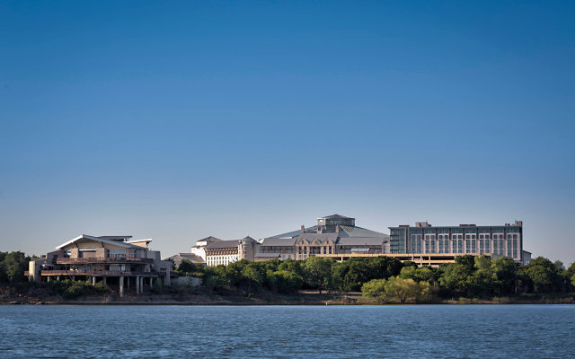 Gaylord Texan Resort & Convention Center