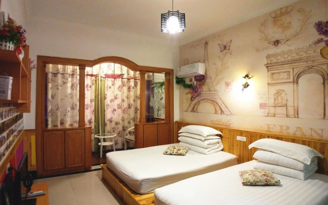 Wuzhen Guyun Qianxun Guest House