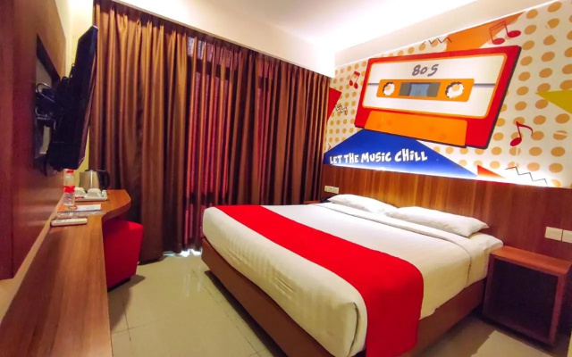Front One Hotel Purwodadi