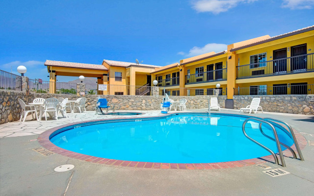 Days Inn by Wyndham El Paso West