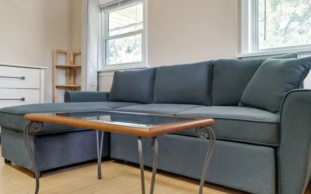 Charming 3BR Home in Quiet Kitchener Neighborhood