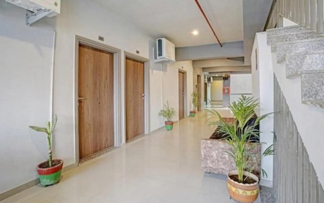Hotel Ggc Inn