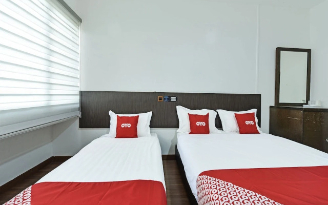 OYO 90727 Hotel Mini Indah