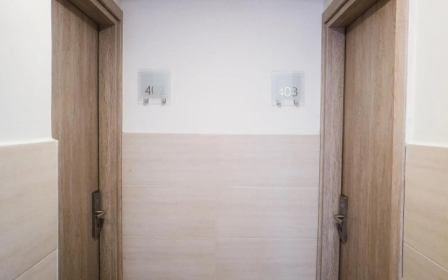 Piraeus Port Hotel