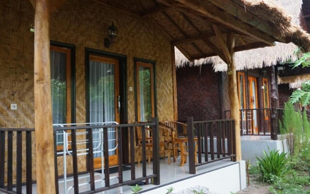 Kubu Artha Bungalow Nusa Penida