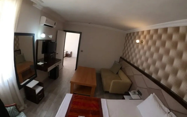 Bir Hotel