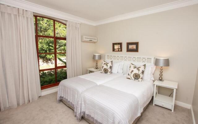 Selborne 4 Bedroom Delight ZPF19