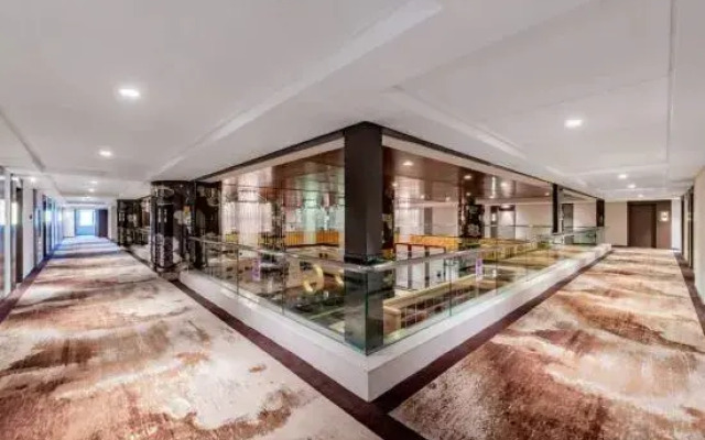 huanghe Sunshine Hotel