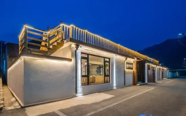 Lanhu Private Hot Spring Homestay (Beijing Baihewan)