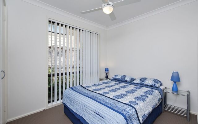 Beach House, 5 Gretel Close